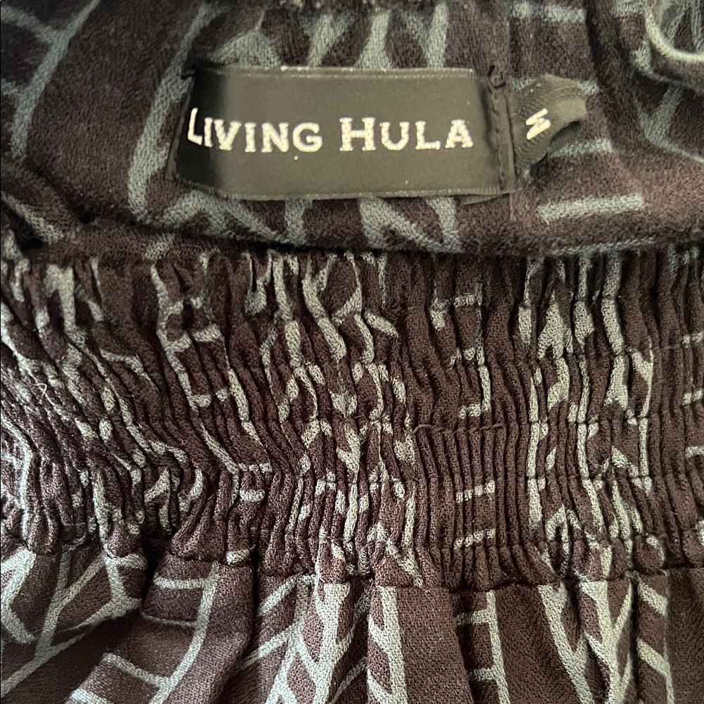 Living Hula Hawaii island designer aloha wear Dress modern muumuu Mumu EUC lole - Picture 3 of 10